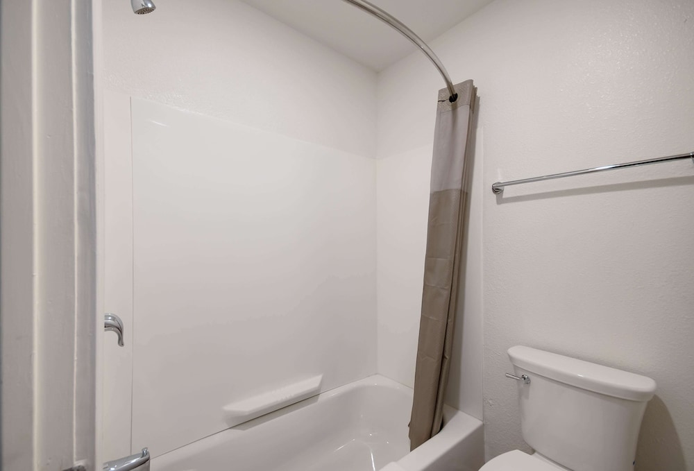 Motel 6 Burlington WA - photo 28