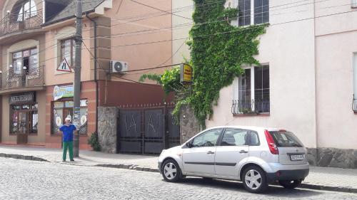 Vilni Kimnaty in Mukacheve, Ukraine