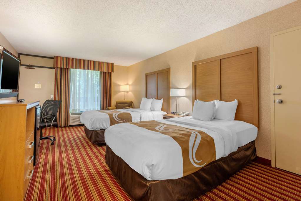 Quality Inn Exit 4 - photo 9