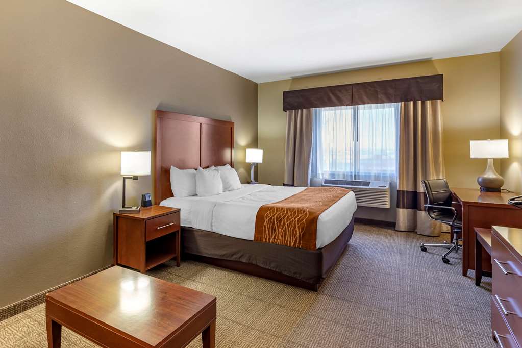 Comfort Inn Evansville Casper - photo 20
