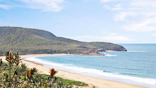 Beachviews at Killcare — Booker Bay — photo 3