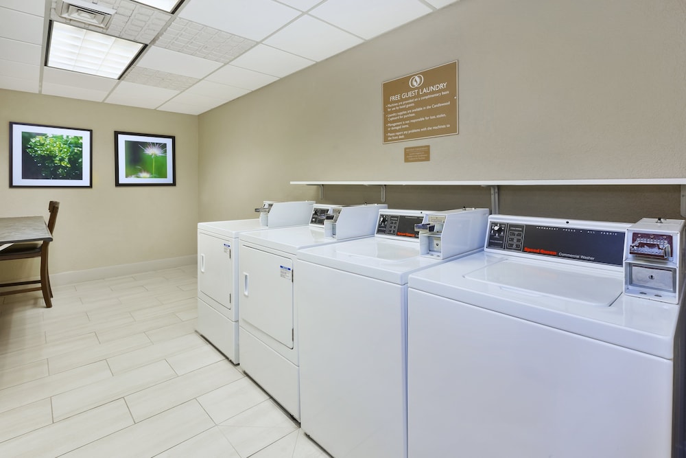 Candlewood Suites Grand Rapids - photo 14