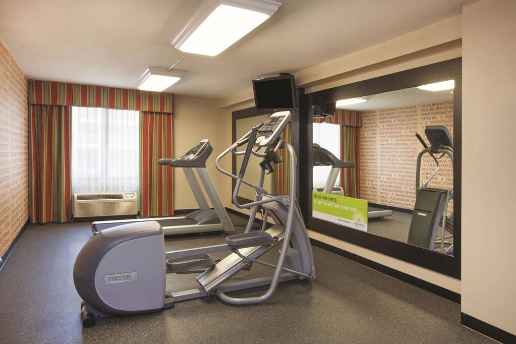 La Quinta Inn & Suites by Wyndham Williamsburg Historic Area - photo 7