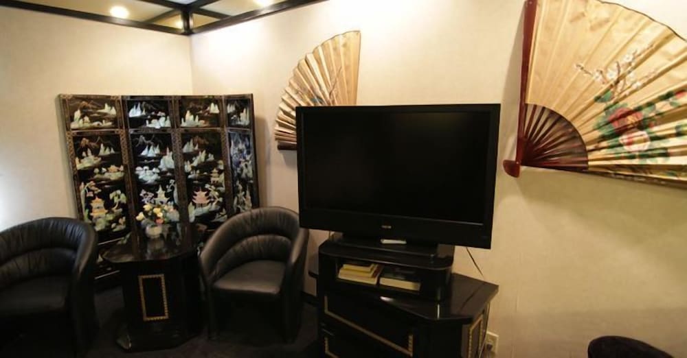 Magnolia Inn And Suites - photo 28