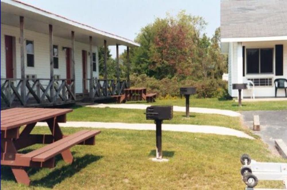 Portlodge Motel - photo 14