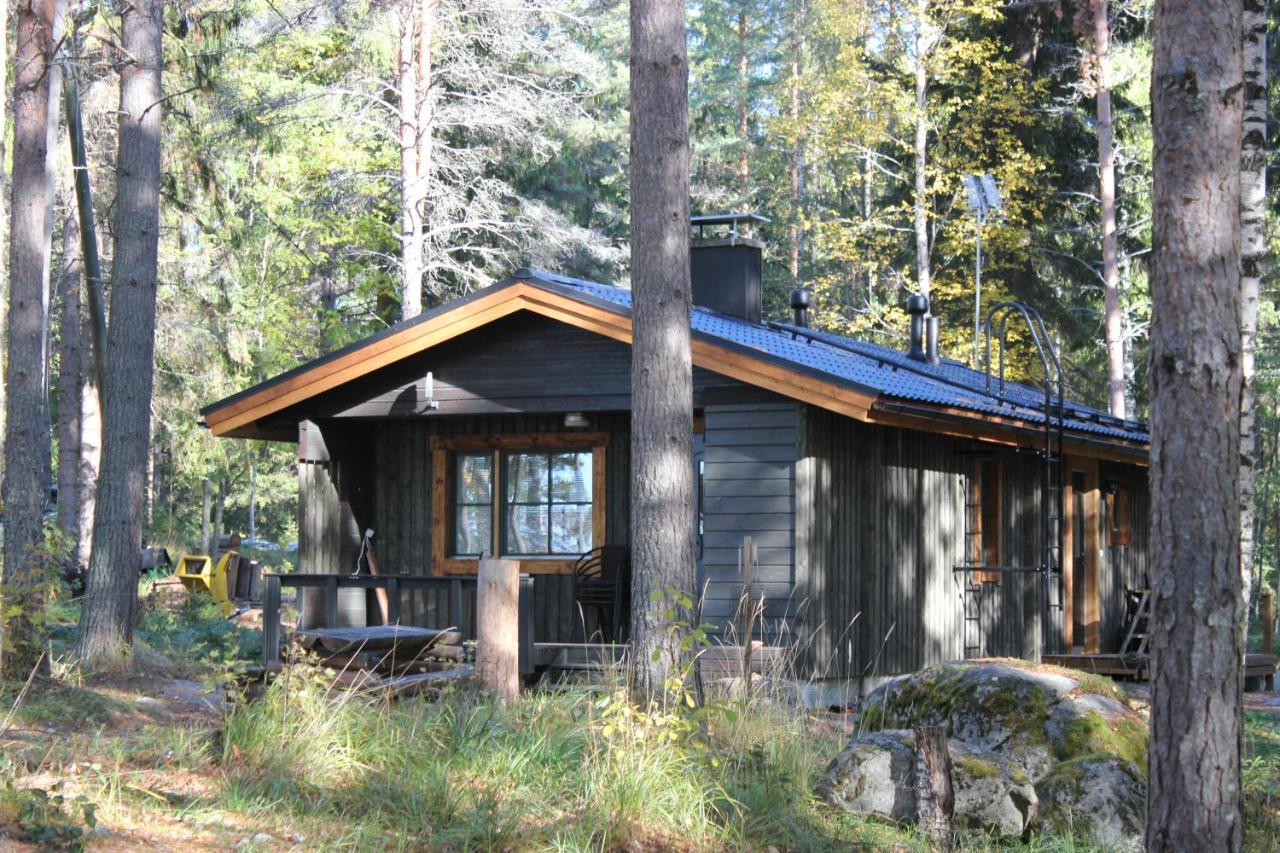 Villa Vonkale — 4-Star Luxury Hotel in Jaervenpaeae, Finland