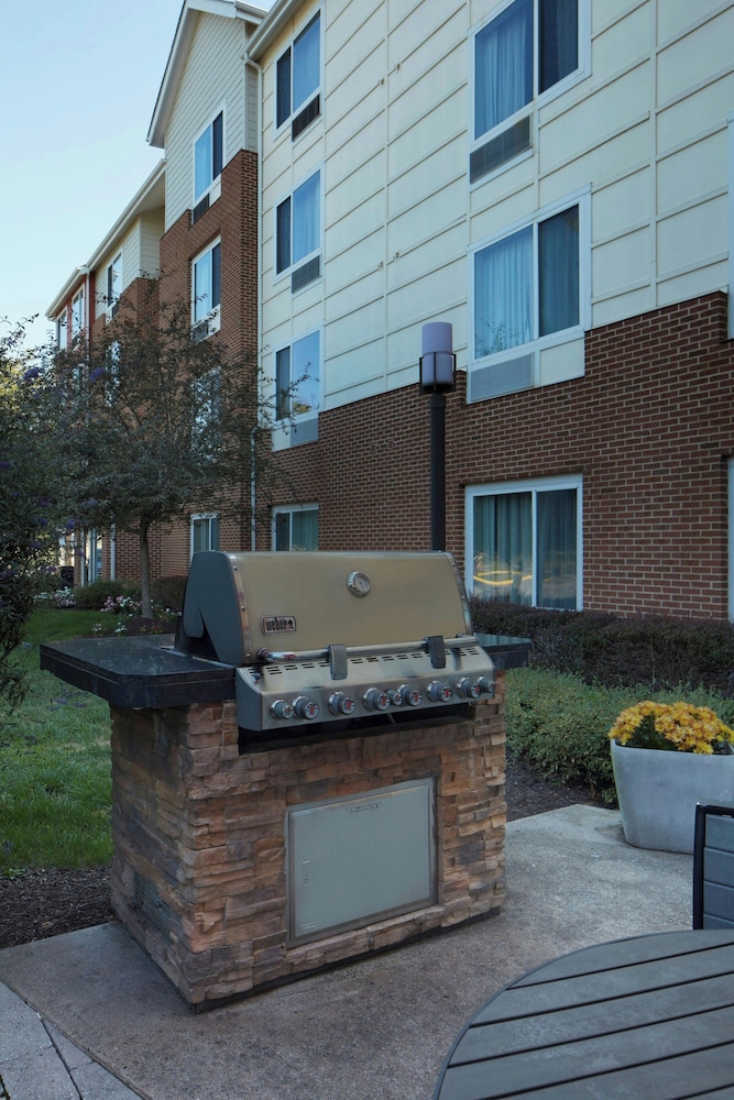TownePlace Suites by Marriott Winchester - photo 20