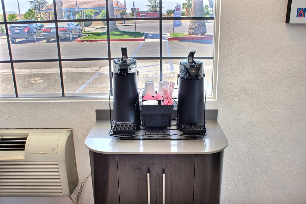 Motel 6 Coalinga CA East - photo 25