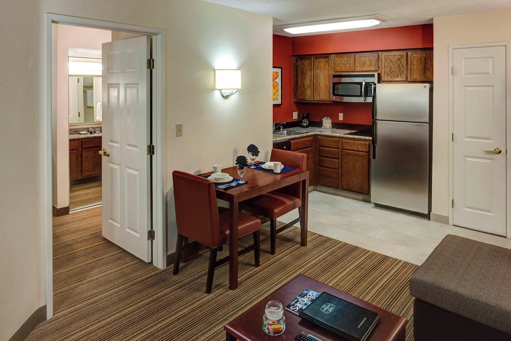 Residence Inn by Marriott San Diego Downtown - photo 10