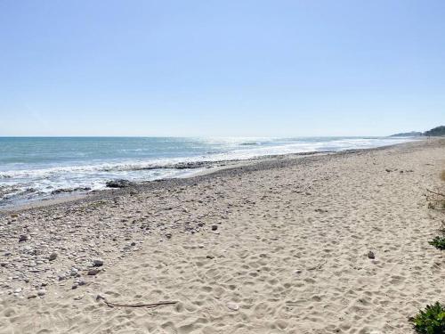 Jardines Al Mar Piscina Y Garaje in Oropesa Del Mar, Spain