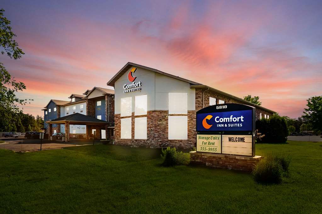 Comfort Inn & Suites Weston Wausau - photo 7