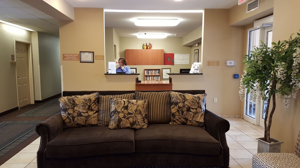 Candlewood Suites Hot Springs by IHG - photo 54