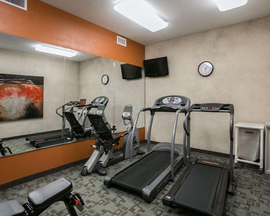 Sleep Inn & Suites Highway 290 NW Freeway - photo 26
