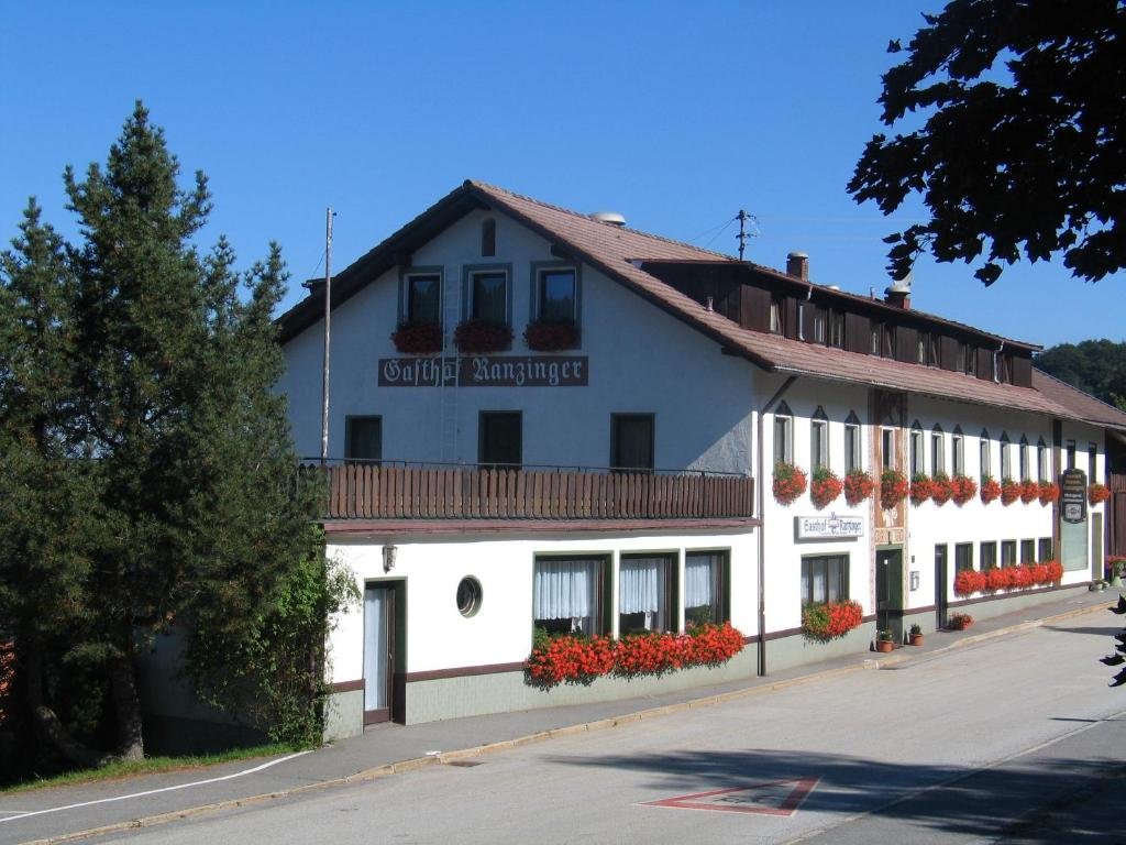 Panorama Landgasthof Ranzinger — hotel in Schofweg