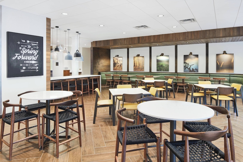 Fairfield Inn & Suites by Marriott Raleigh Wake Forest - photo 20