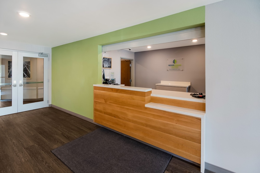 WoodSpring Suites Wixom Novi - photo 2