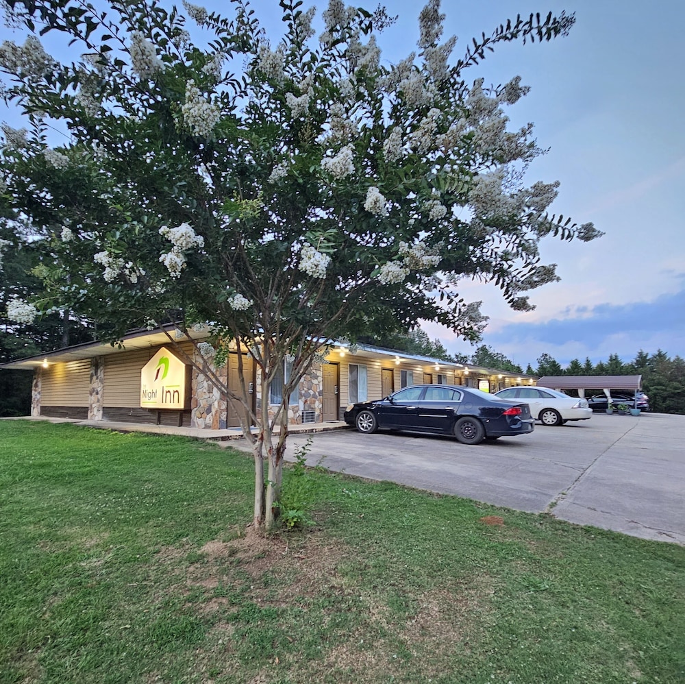 The Night Inn - photo 5