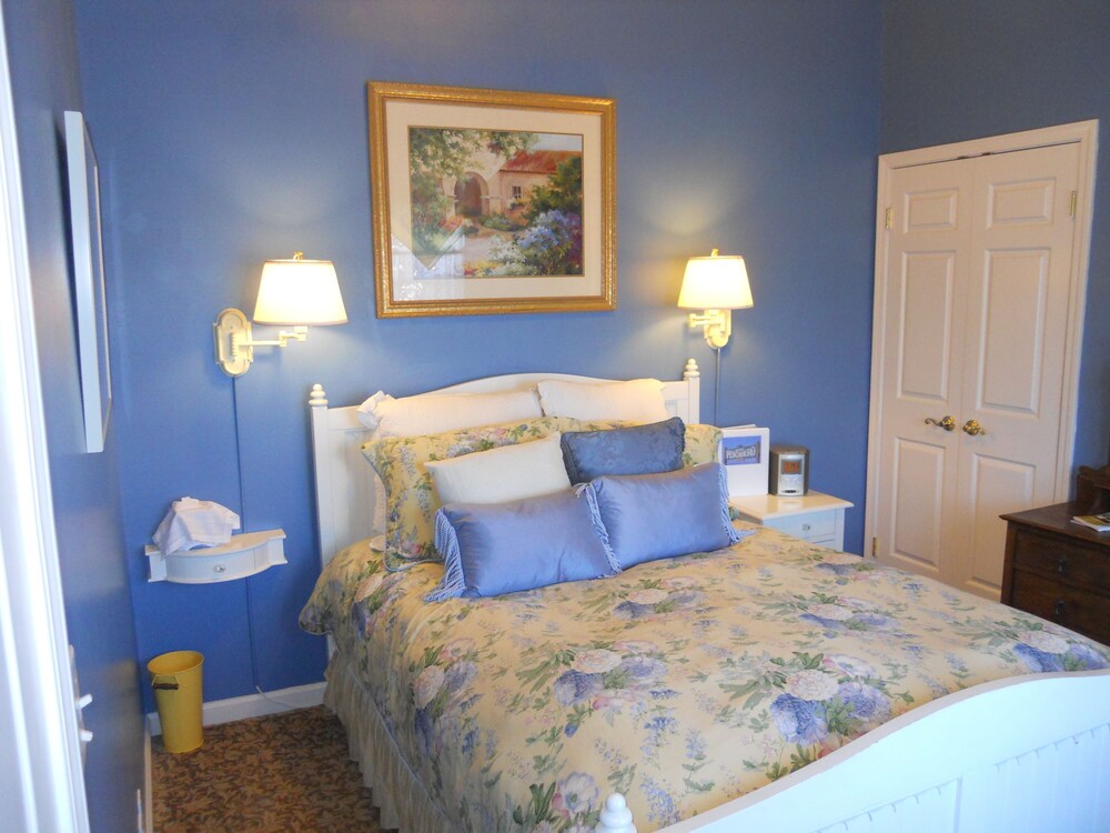 Pescadero Creek Inn - photo 7