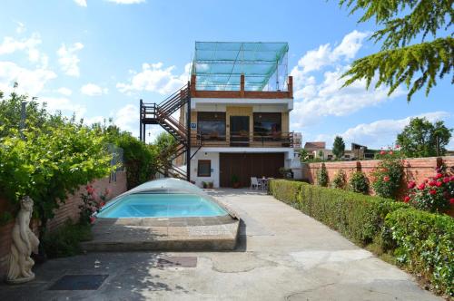 Huertas De La Fuente — Cella