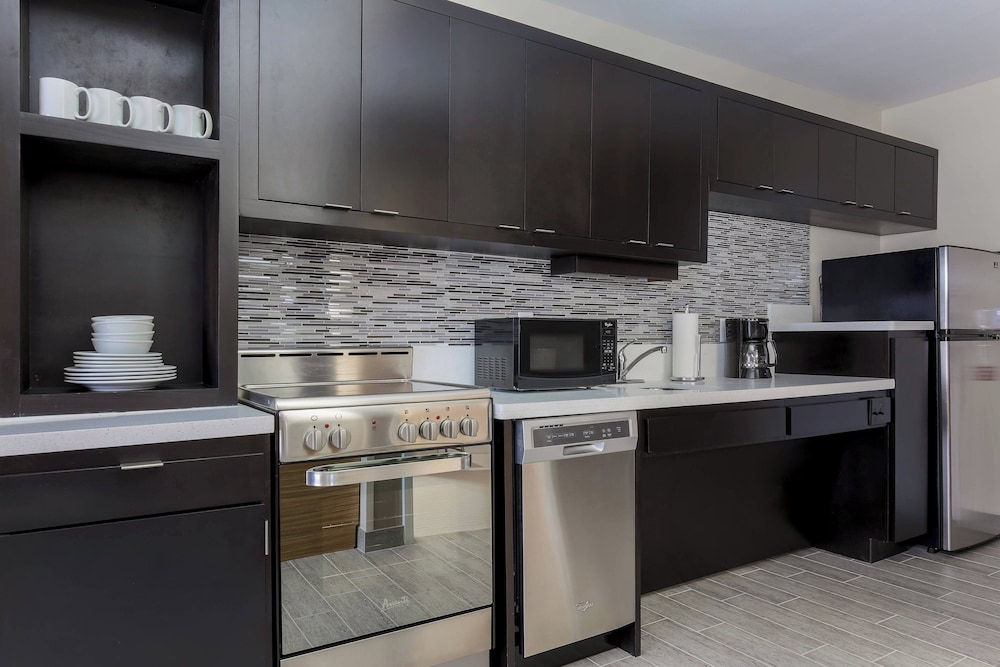 TownePlace Suites by Marriott McAllen Edinburg - photo 19