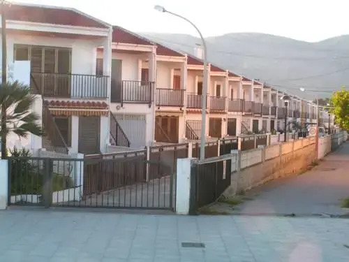 Bungalows la Siesta — hotel in Oropesa
