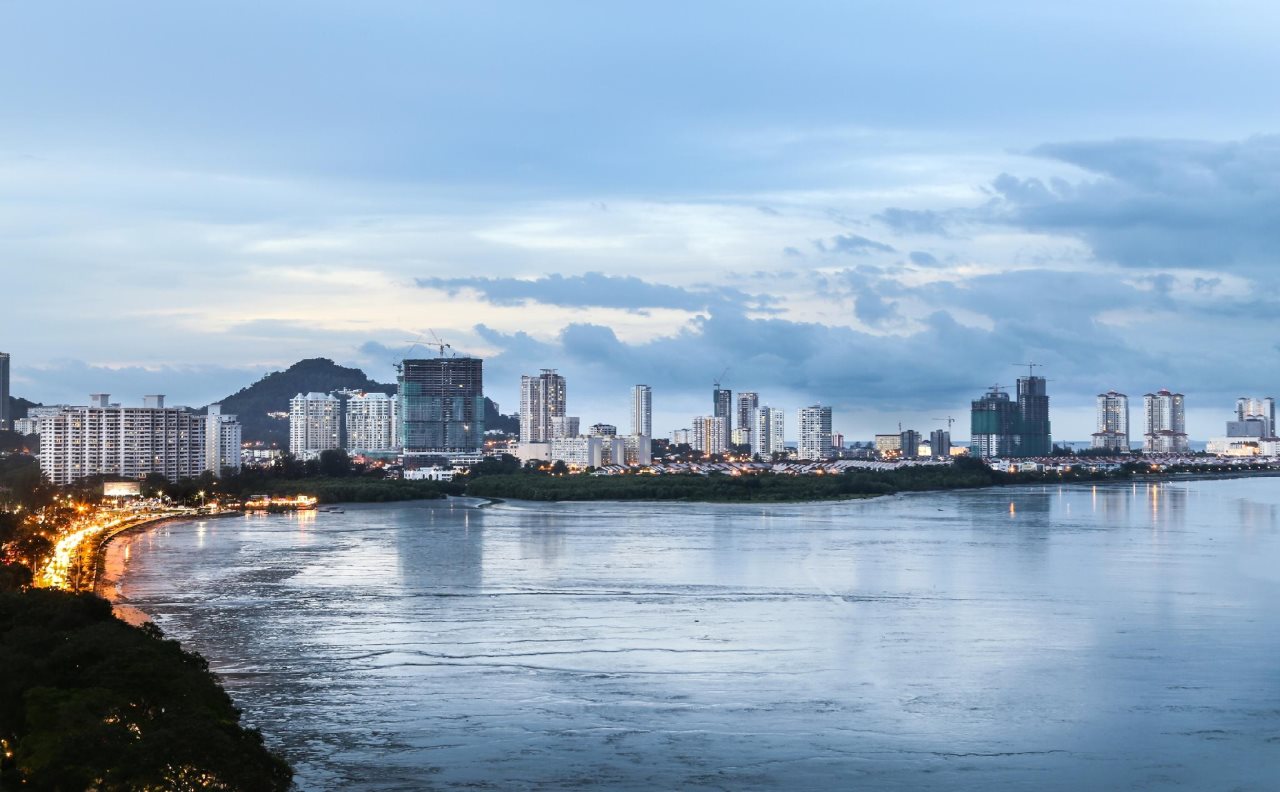 Penhome Vertiq Signature in Tanjung Tokong, Malaysia