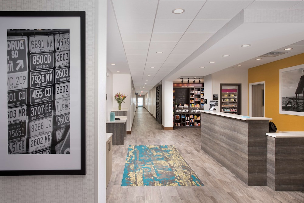 Hampton Inn Miami Airport East FL - photo 2