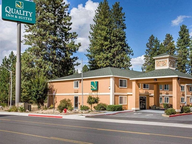 Quality Inn and Suites — hotel in Weed