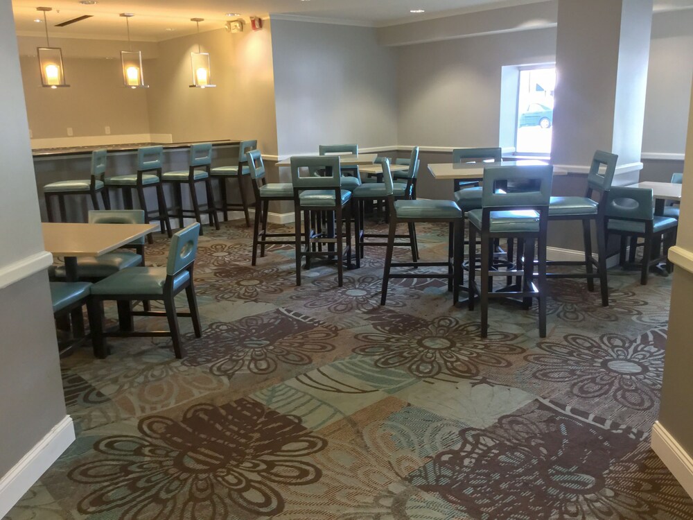 Best Western Charleston - photo 25