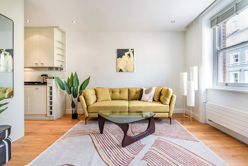 Be London The Covent Garden Residences — 4-Star Luxury Hotel in London, United Kingdom