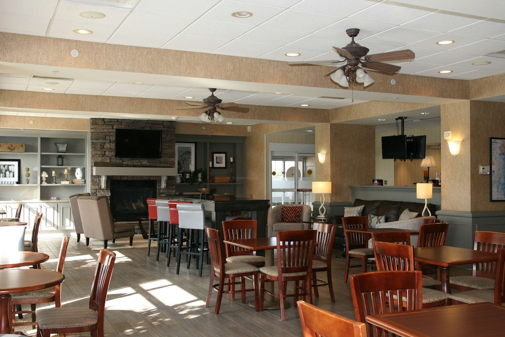 Hampton Inn Guntersville - photo 3