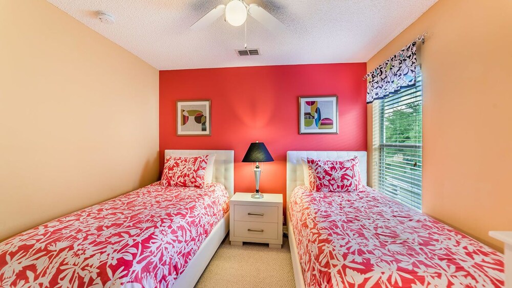 Grhsec8402 Emerald Island Resort 6 Bed 6 Baths House - photo 6