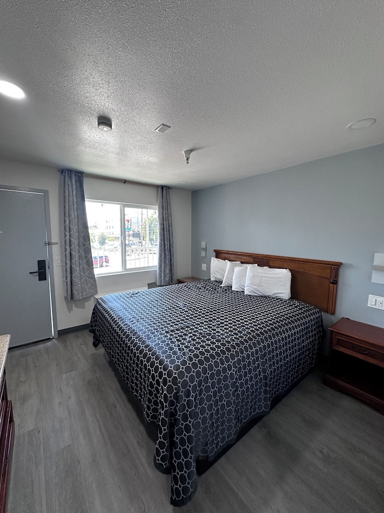 Motel Santa Cruz - photo 23