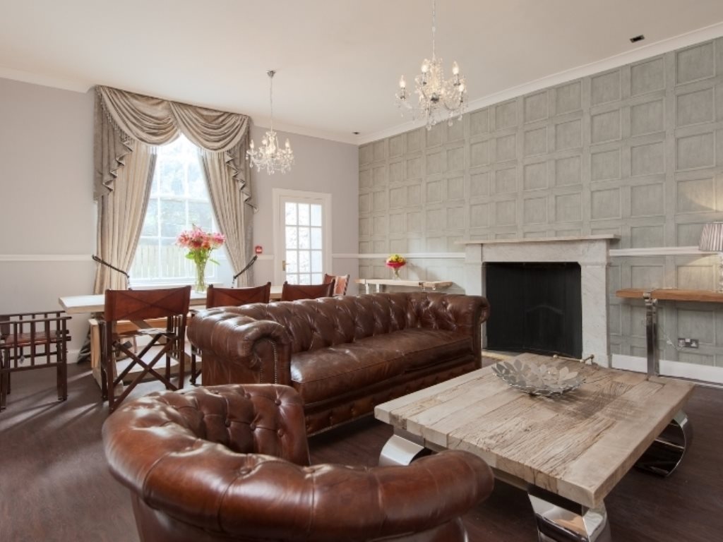 City Retreat Edinburgh ApartHotels in Edinburgh, United Kingdom