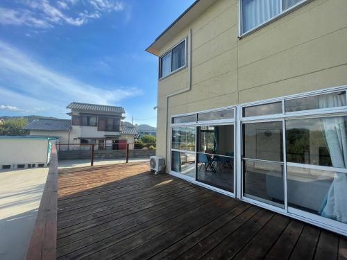 Itoshima Beach House — Itoshima — photo 2