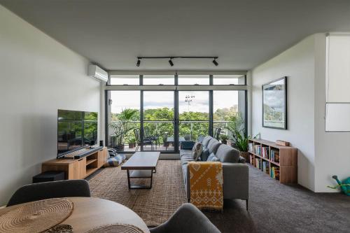 Treetops Camperdown Inner City Bliss w Parking — 4-Star Luxury Hotel in Sydney, Australia