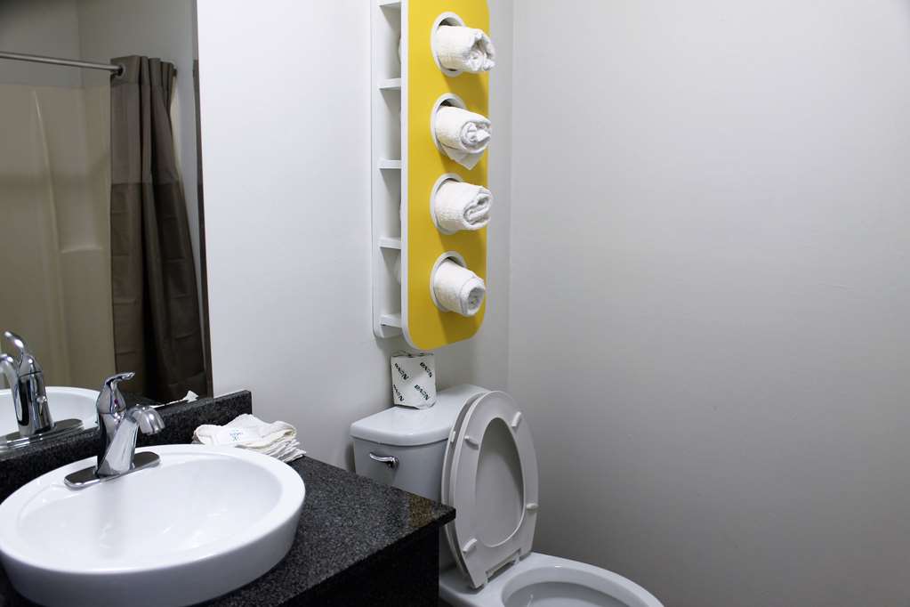 Studio 6 Extended Stay Savannah GA - photo 35