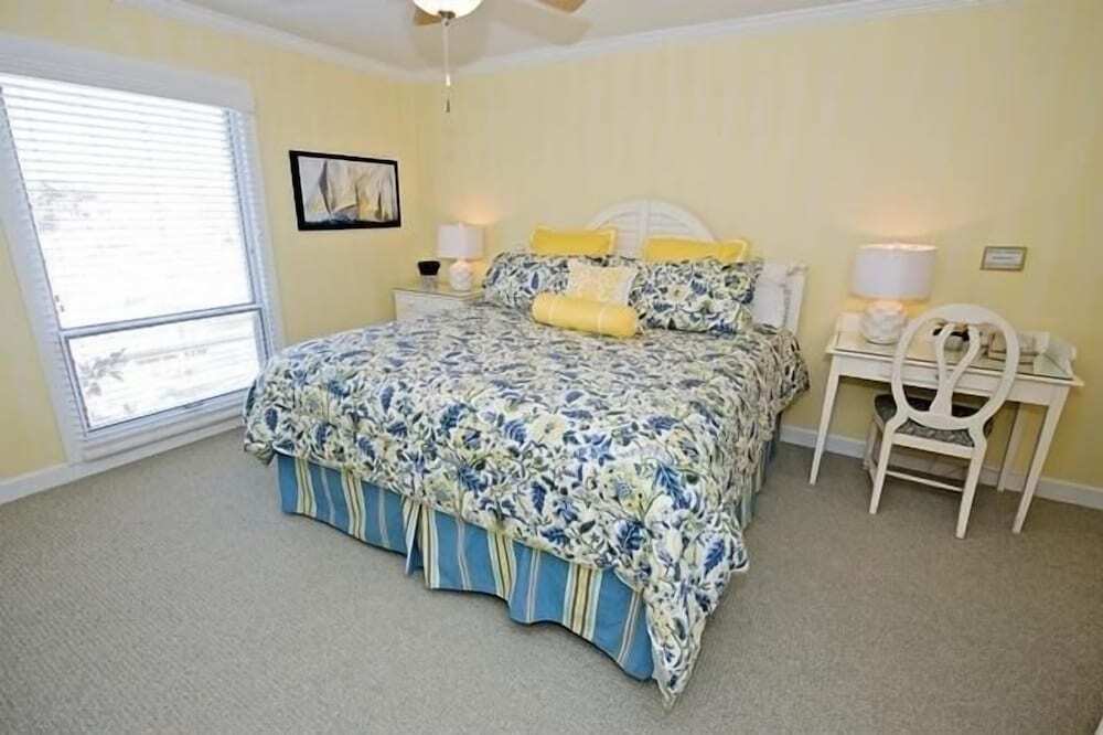 947 Cutter Court at the Sea Pines Resort - photo 4