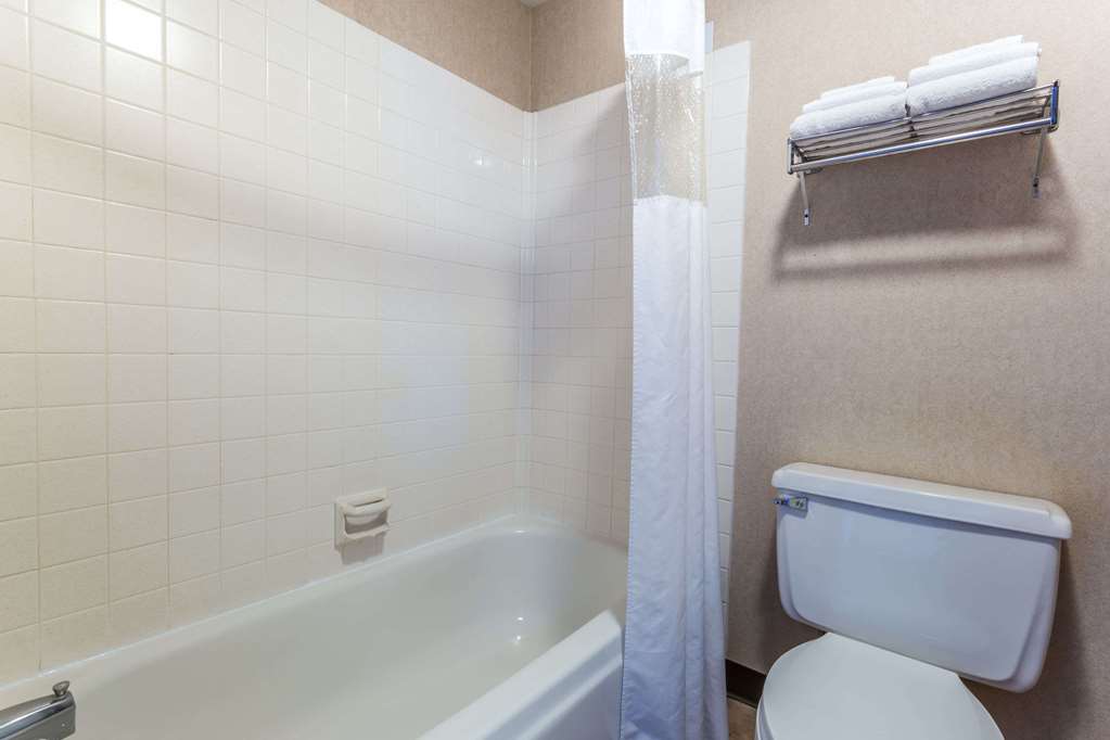 Travelodge by Wyndham Pioneer Villa - photo 6