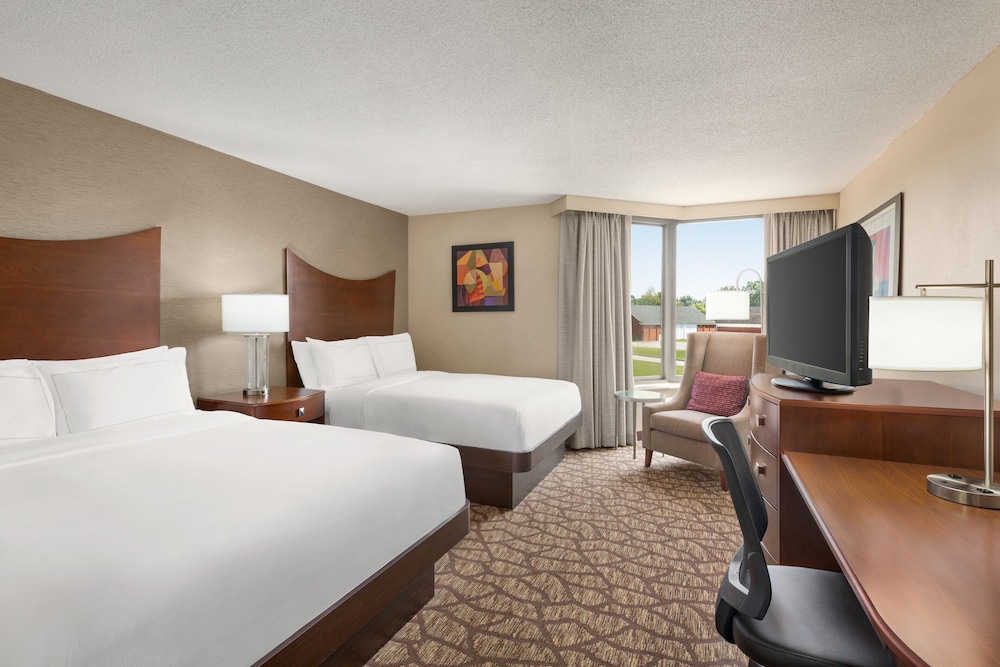 DoubleTree by Hilton Murfreesboro - photo 13