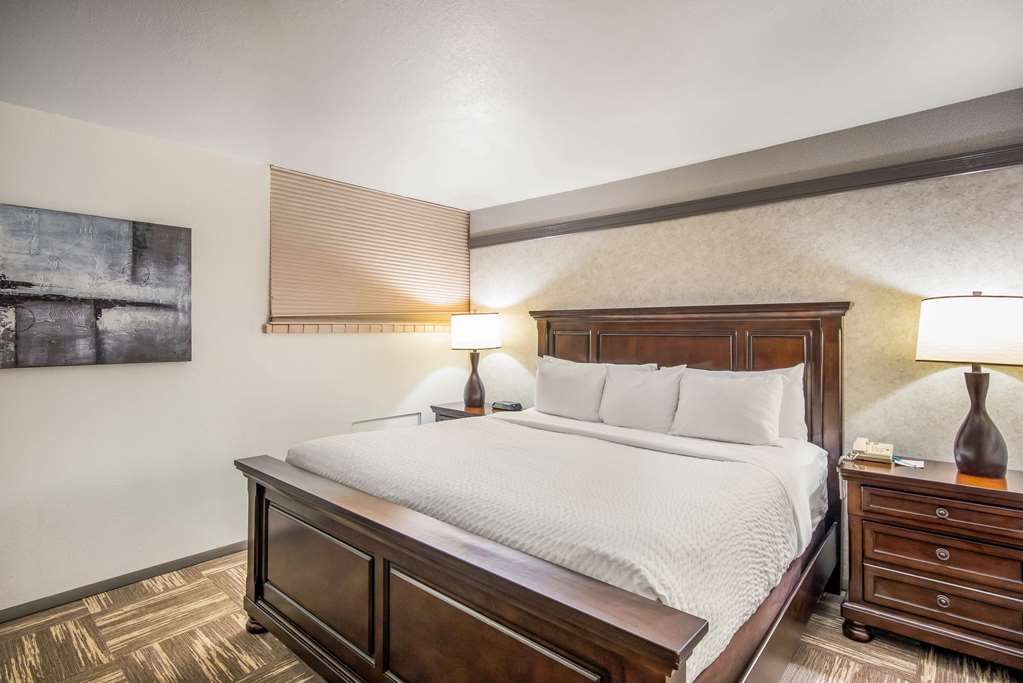 Clarion Inn Grand Junction - photo 34