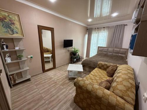 Room 1 - carbon neutral hotel in Yerevan