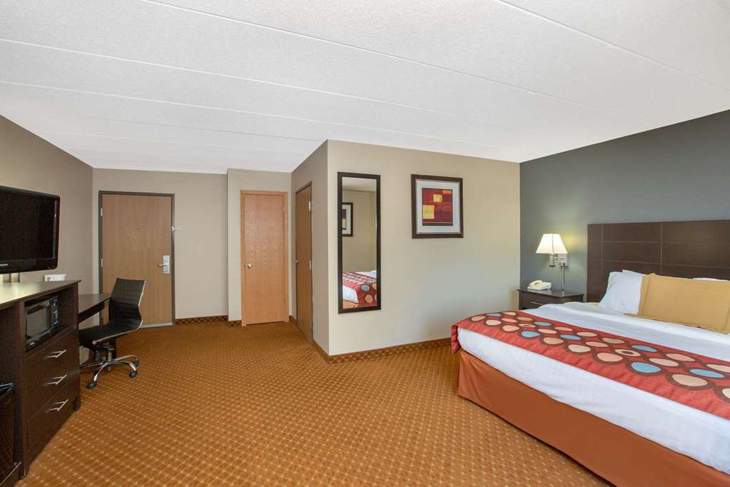 AmericInn by Wyndham Coralville - photo 7