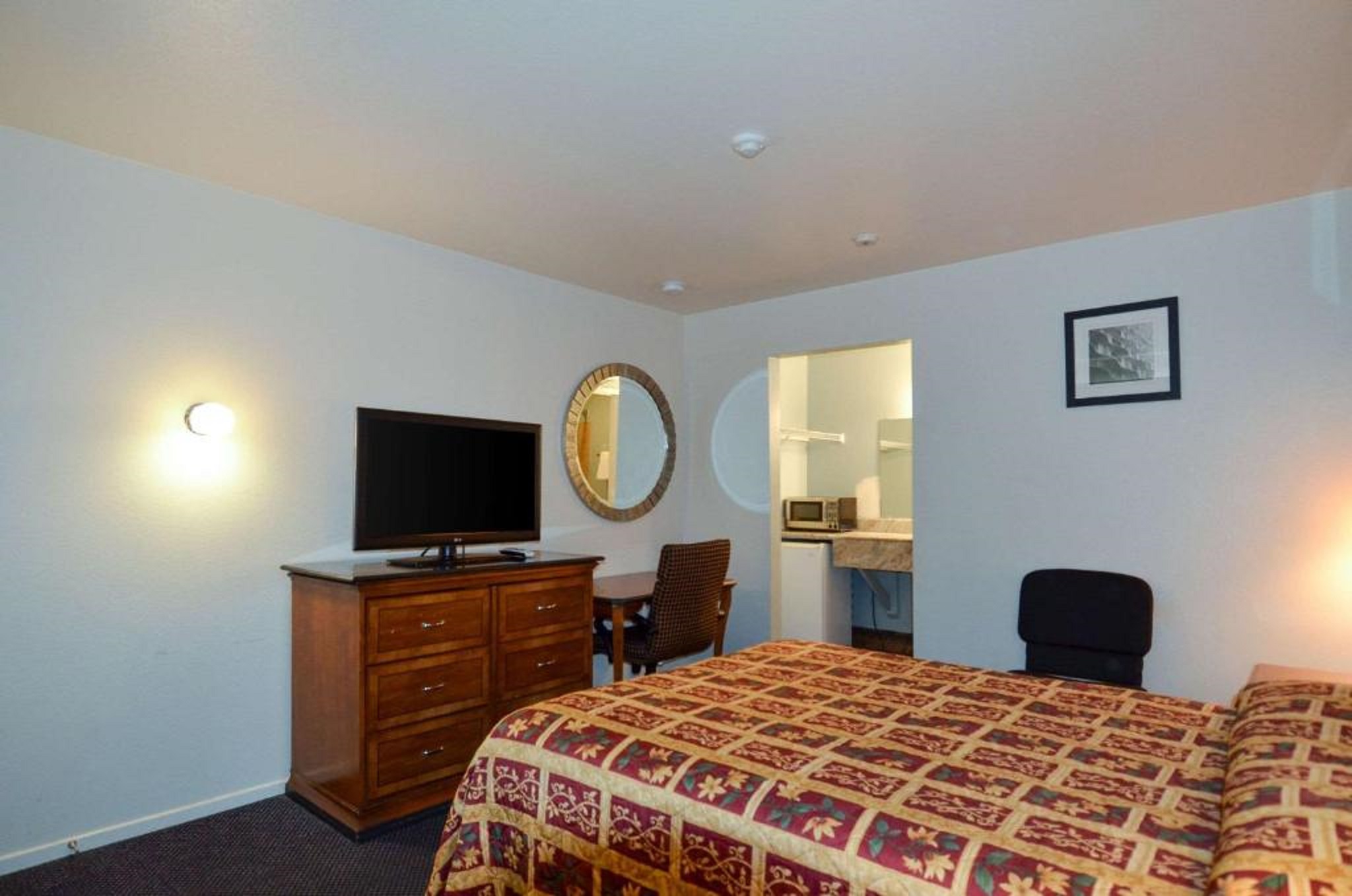 Beyond Stay Hotel - photo 15