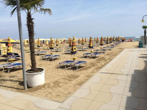 Hotel & Residence Al Mare — 4-Star Luxury Hotel in Lido Di Jesolo, Italy