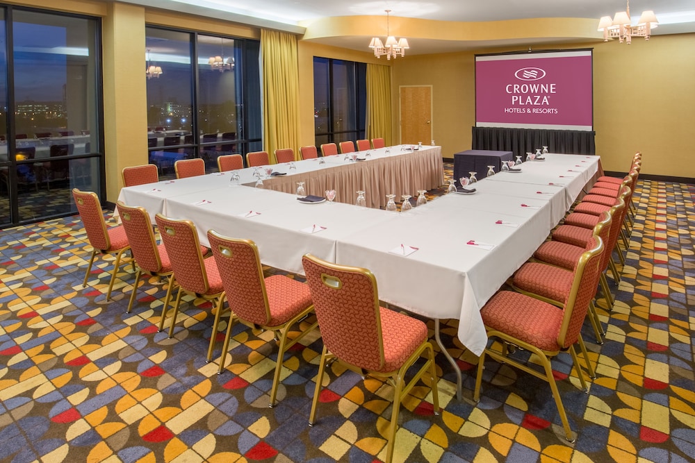 Crowne Plaza Hotel Foster City San Mateo by IHG - photo 51