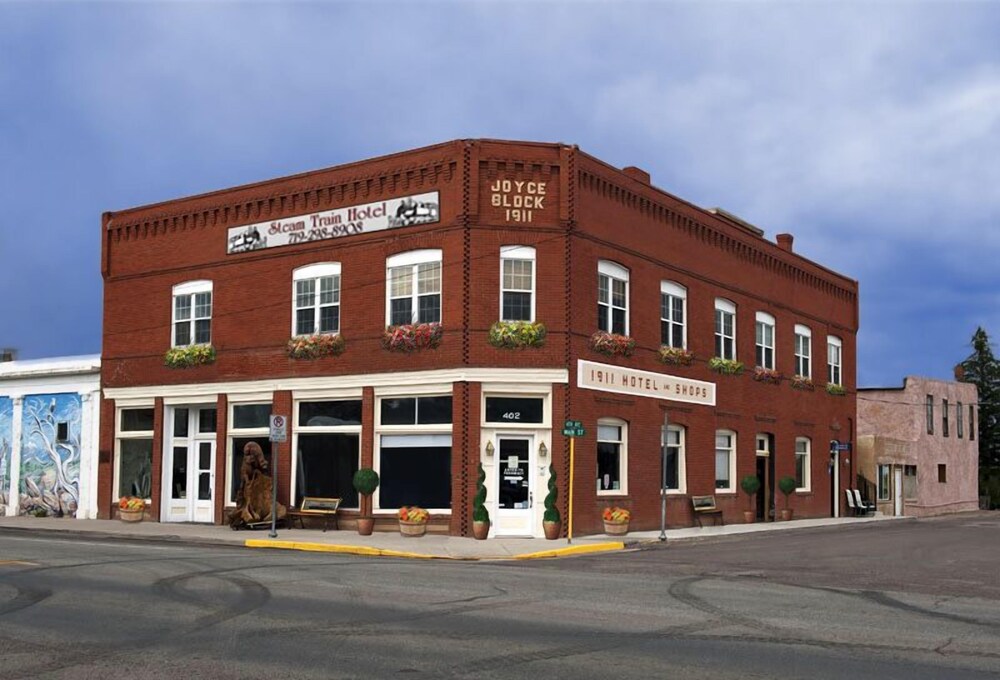 Steam Train Hotel — Alamosa — photo 2