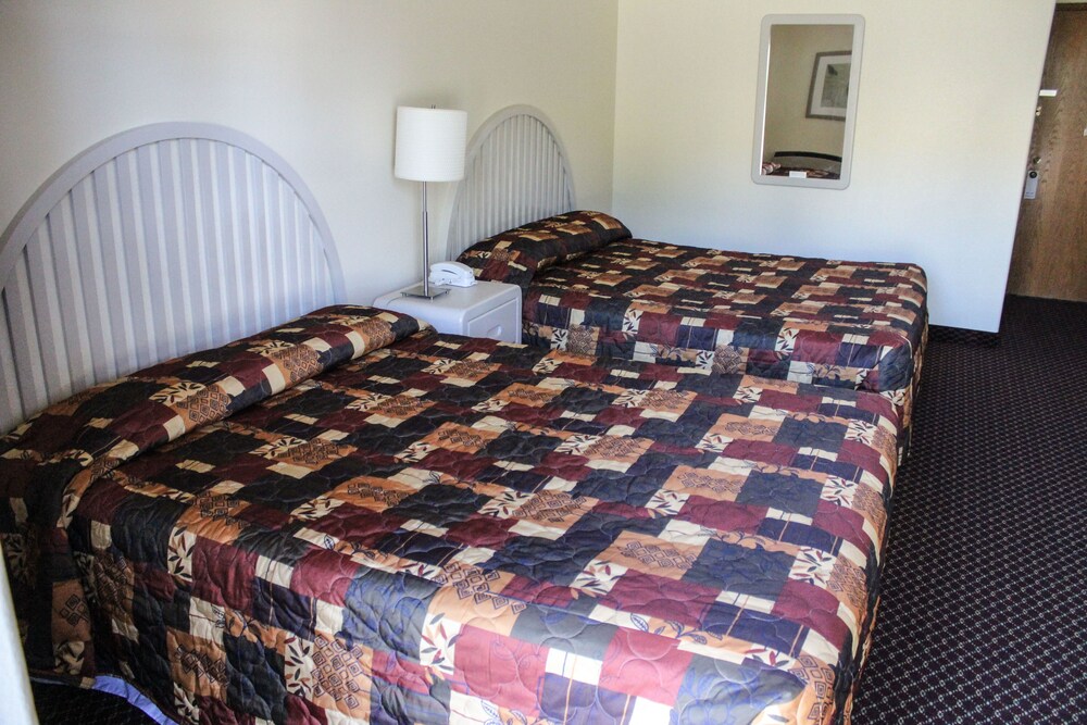 Wedge Mountain Inn - photo 8