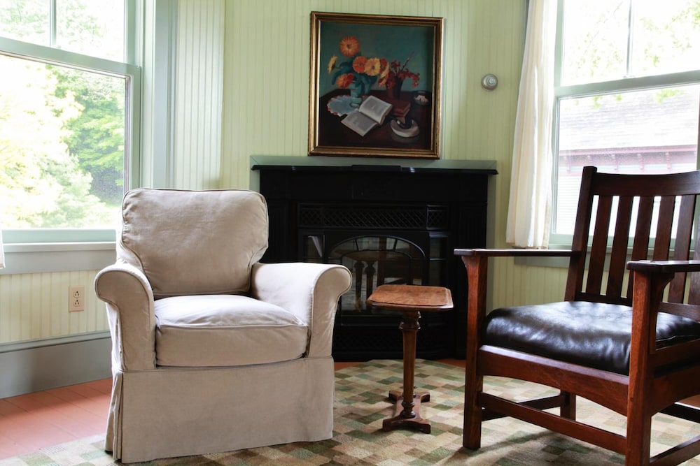 The Porches Inn at Mass MoCA - photo 43