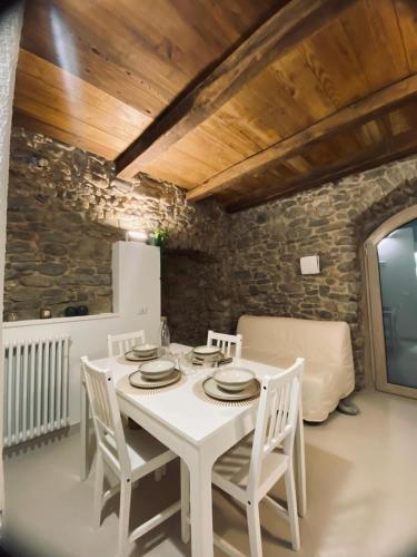 Appartamento La Volta — 4-Star Luxury Hotel in Beverino, Italy